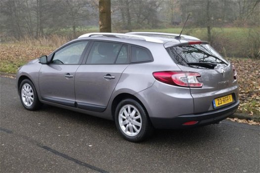 Renault Mégane Estate - 1.6 16V 110 Dynamique Dealer ond - 1