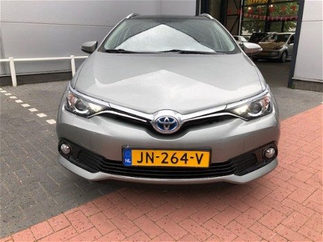 Toyota Auris Touring Sports - 1.8 Hybrid Navi Pano dak NL auto - 1