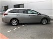 Toyota Auris Touring Sports - 1.8 Hybrid Navi Pano dak NL auto - 1 - Thumbnail