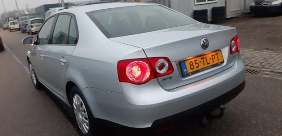 Volkswagen Jetta - 1.9 TDI Trendline , met Airco - 1