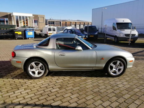 Mazda MX-5 - 1.6i Exclusive 110 pk *Hardtop* *Leder - 1