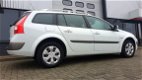 Renault Mégane Grand Tour - 1.6-16V Business Line *2009*Wit - 1 - Thumbnail