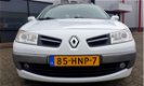 Renault Mégane Grand Tour - 1.6-16V Business Line *2009*Wit - 1 - Thumbnail