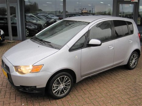 Mitsubishi Colt - 1.3 Edition Two*AUTOMAAT*AIRCO(AUTOMATISCH)*CRUISE CONTROL* PARKEERHULP ACHTER*LM - 1
