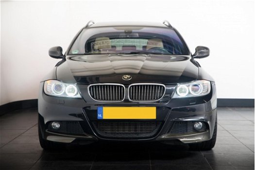 BMW 3-serie Touring - 325d M-Sport Performance Carbon Panorama-dak unieke auto - 1