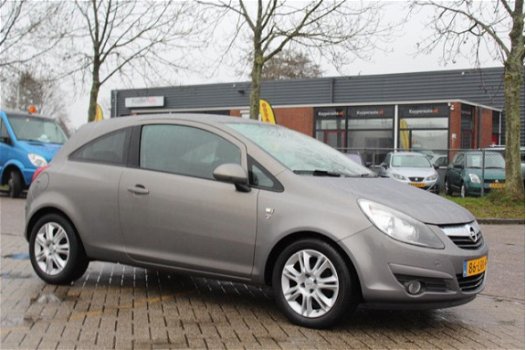 Opel Corsa - 1.4-16V '111' Edition airco NAP - 1