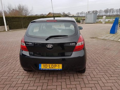 Hyundai i20 - 1.2i ActiveVersion met nieuwe koppeling - 1