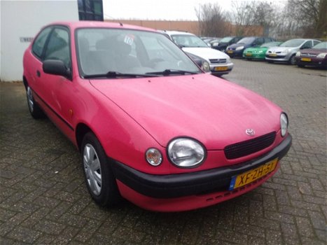 Toyota Corolla - 1.3 XLi AUTOMAAT AANGEPAST VOOR INVALIDE KAN ER UIT SUPER MOOIE AUTO EN GOEDKOOP - 1