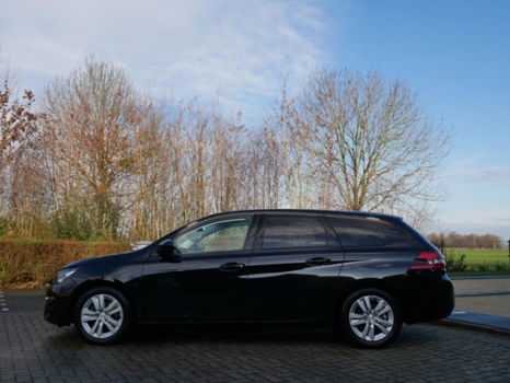 Peugeot 308 SW - Panorama Navi Camera Leder Panorama Navi Camera - 1