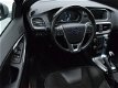 Volvo V40 - 2.0 D2 120PK R-Design Business - 1 - Thumbnail