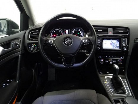 Volkswagen Golf Variant - 1.4 TSI 140 pk DSG AUTOM. Highline TREKHAAK I NAVI + CAM I PDC - 1