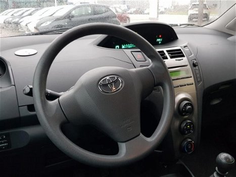 Toyota Yaris - 1.3 VVTi Comfort - 1