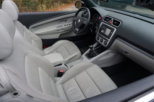 Volkswagen Eos - 2.0-16V FSI | Clima | Leder | PDC - 1