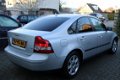 Volvo S40 - 2.4 Kinetic - 1 - Thumbnail