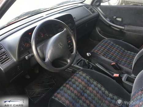 Peugeot 306 - 1.6i Keuring Levering - 1