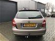 Skoda Fabia - 1.6 16V Ambiente|Automaat|*Airco*|Cruise|NAP|Trekhaak|NL Auto - 1 - Thumbnail