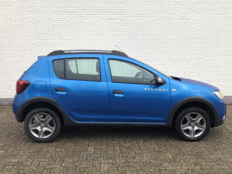 Dacia Sandero - TCe 90 SL Stepway NL-Auto/1ste eigenaar/Trekhaak/Airco/Navigatie - 1