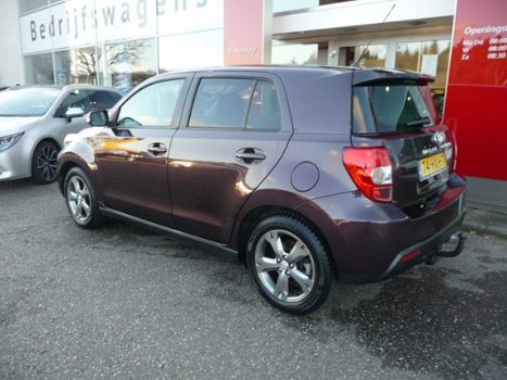 Toyota Urban Cruiser - 1.3 VVT-i Dynamic | Navigatie | Bluetooth | trekhaak | Climate control | Smar - 1