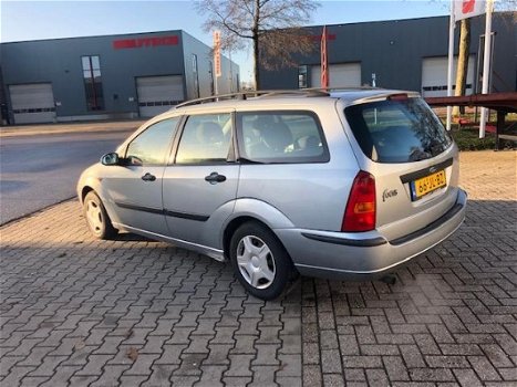 Ford Focus Wagon - 1.6-16V Cool Edition - 1