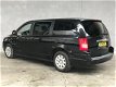 Chrysler Voyager - 3.3i V6 Business Edition 7 Persons Wagon - 1 - Thumbnail