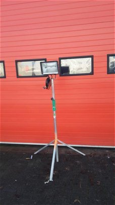 Terreinverlichting bouwlamp 500 watt met statief