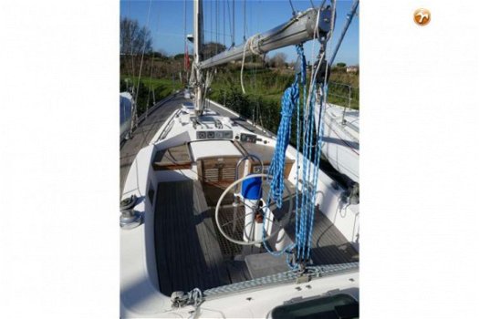 Hallberg Rassy 38 - 3