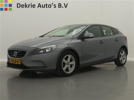 Volvo V40 - 1.6 D2 Momentum Business / NAVI / AIRCO-ECC / CRUISE CTR. / PDC / ELEK. PAKKET - 1