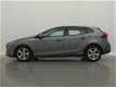 Volvo V40 - 1.6 D2 Momentum Business / NAVI / AIRCO-ECC / CRUISE CTR. / PDC / ELEK. PAKKET - 1 - Thumbnail