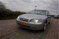 Volvo V70 - 2.4 D5 185PK AWD EDITION SPORT LUXE SUPER STAAT LEDER STOELVERW. NAVI XENON TREKHAAK PDC - 1 - Thumbnail