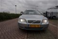 Volvo V70 - 2.4 D5 185PK AWD EDITION SPORT LUXE SUPER STAAT LEDER STOELVERW. NAVI XENON TREKHAAK PDC - 1 - Thumbnail