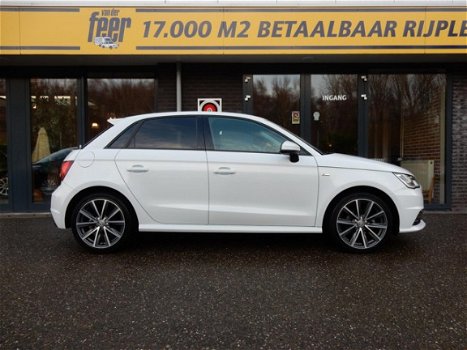 Audi A1 Sportback - 1.0 TFSI Adrenalin S LINE automaat - 1