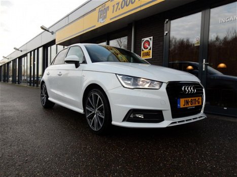 Audi A1 Sportback - 1.0 TFSI Adrenalin S LINE automaat - 1