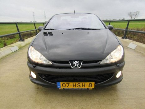 Peugeot 206 CC - 2.0-16V, leer, clima, distributie v.v - 1