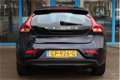 Volvo V40 - 2.0 D2 Momentum Panoramadak - Navi - PTS - 1 - Thumbnail