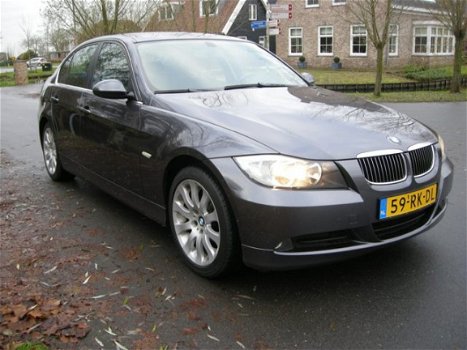 BMW 3-serie - 320I Nieuw type + Airco - 1