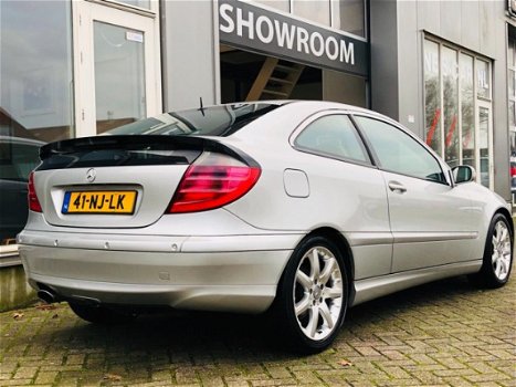 Mercedes-Benz C-klasse Sportcoupé - 180 K. Amice 6-BAK, Cruise Cr. PDC V+A, Dealer Onderhouden - 1