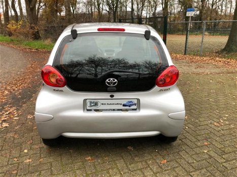 Toyota Aygo - 1.0-12V + 5-deurs - 1