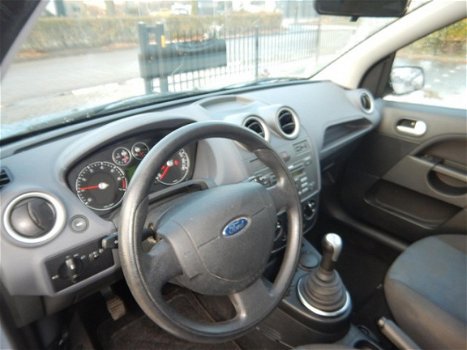 Ford Fiesta - 1.4-16V Futura LAGE KM.STAND59.357KM, n.a.p.Airco - 1
