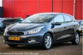 Kia Cee'd - 1.4 CVVT WORLD EDITION 5-DEURS, Navi, Bluetooth, Clima, Lmv - 1 - Thumbnail