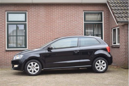 Volkswagen Polo - 1.2 TSI 105pk DSG Highline Xenon Ecc Pdc Navigatie 3drs - 1