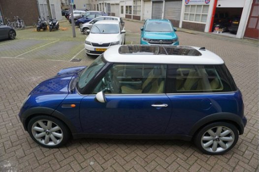 Mini Mini Cooper - 1.6 * Panorama * Leer * Youngtimer * Sportonderstel - 1