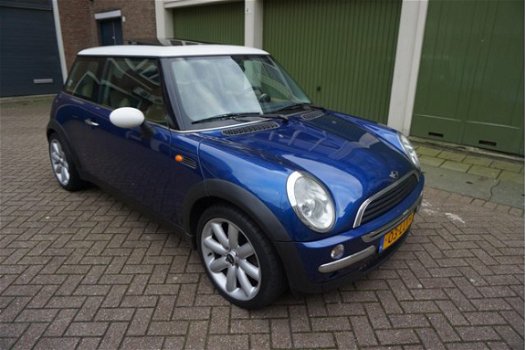 Mini Mini Cooper - 1.6 * Panorama * Leer * Youngtimer * Sportonderstel - 1