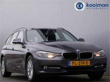 BMW 3-serie Touring - 316d 116pk High Executive xenon / leer / 16inch / navigatie - 1