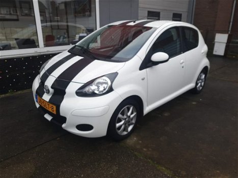 Toyota Aygo - 1.0-12V Comfort Nav - 1