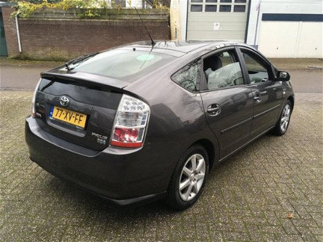 Toyota Prius - 1.5 VVT-i Comfort / DEALER OH / APK NIEUW MET STEEKPROEF / ZUINIG - 1