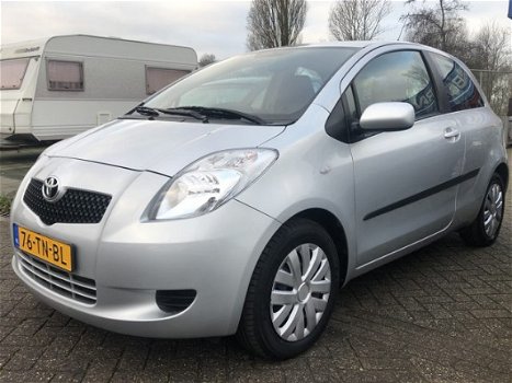 Toyota Yaris - 1.3 VVTi Sol Nieuwstaat Airco 3 mnd Garantie - 1