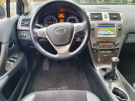 Toyota Avensis - 1.8 VVTi Dynamic Business Navi/Camera//Leder/Alcantara - 1