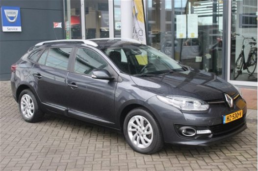 Renault Mégane Estate - 1.5 dCi 110pk Limited | Navi | Cruise | Pdc | Keyless entry | - 1