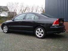 Volvo S60 - 2.4 Nw APK, Nw Banden Goede Auto met onderh