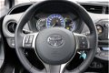 Toyota Yaris - 1.5 Hybrid Trend Navigatie-Lichtmetalen velgen - 1 - Thumbnail